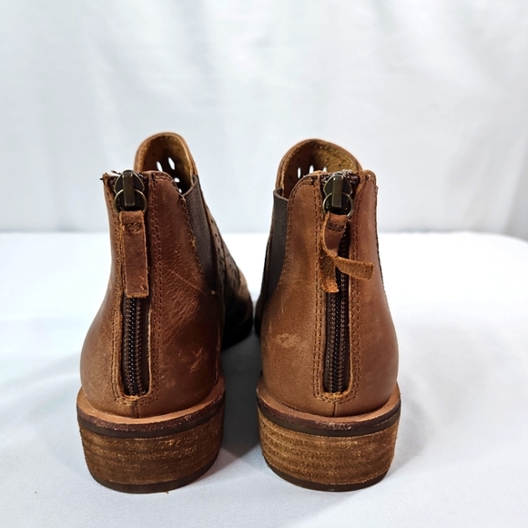 Sofft Brown Leather Ankle Boots Size 8 - Picture 6 of 8